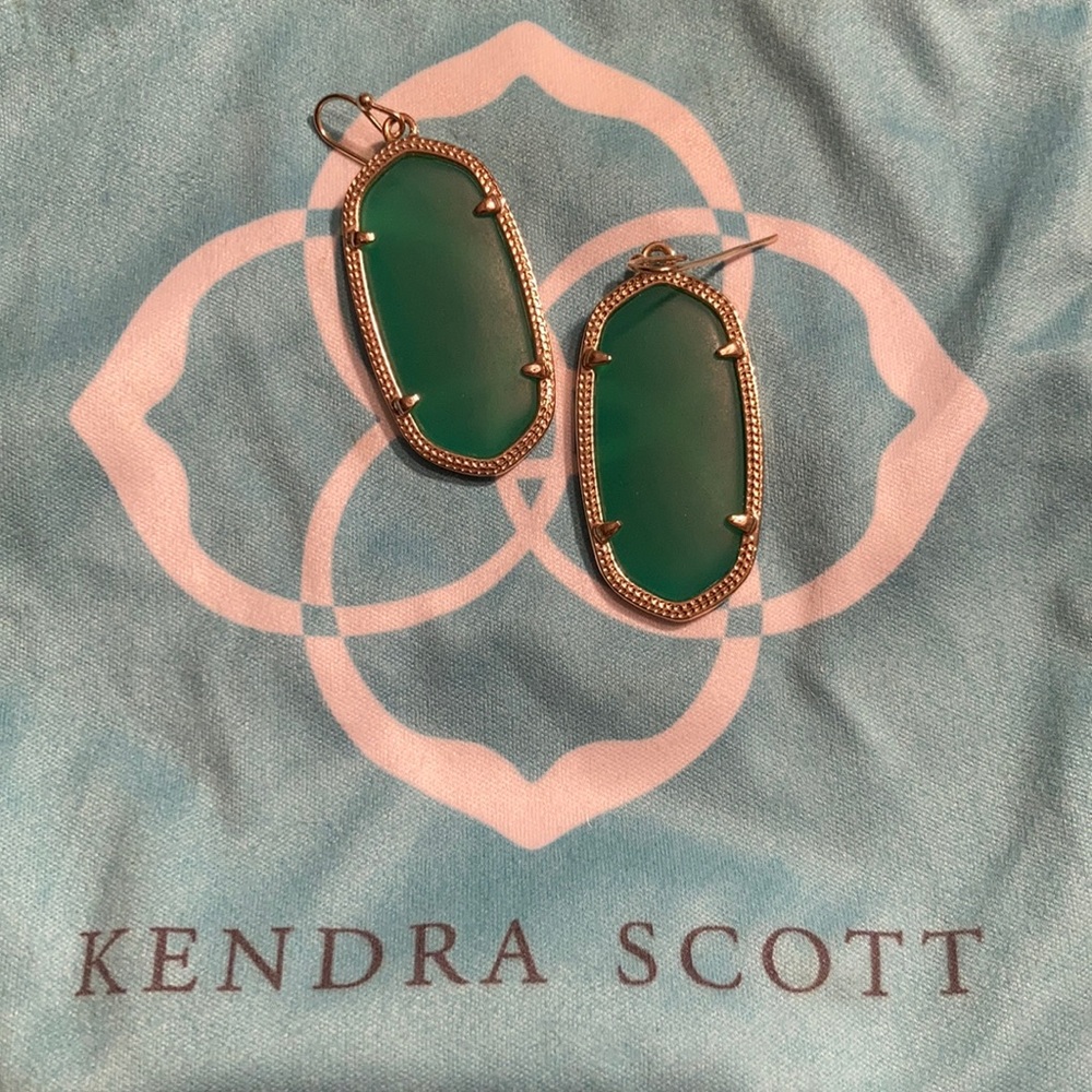 Gold / Green Kendra Scott Danielle Earrings